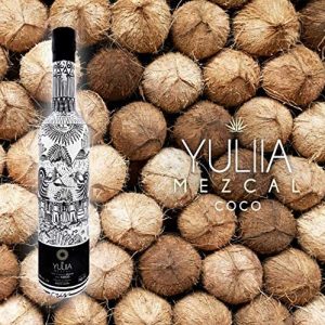 YULIIA Licor a base de Mezcal sabor Coco (500ML)